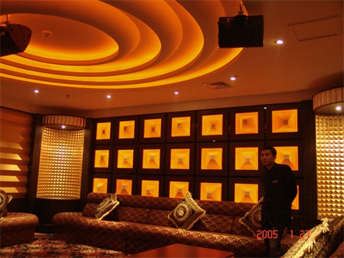 不同的場合環(huán)境該怎樣配置合適的景觀雕塑?